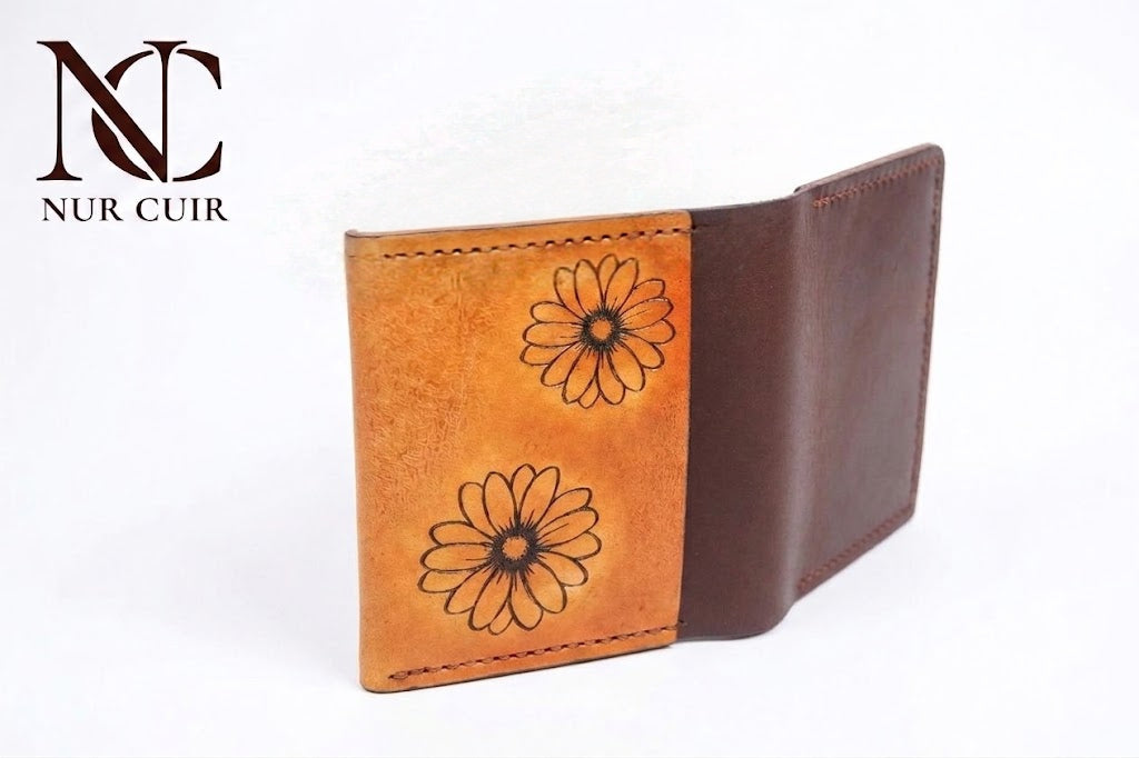 Daisy Bloom Card Holder